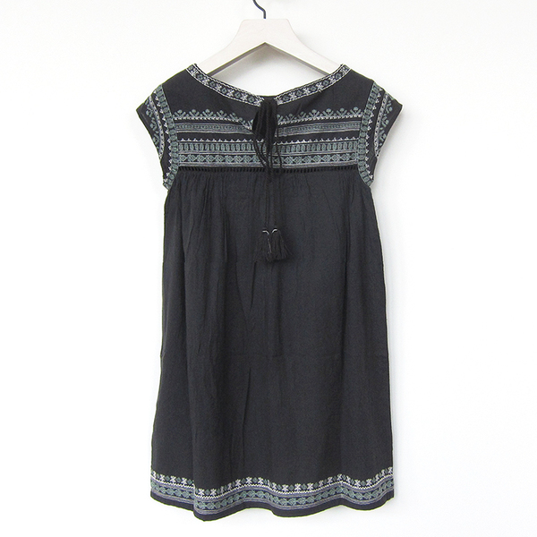 Star Mela Allie embroidered dress - faded black Star Mela Allie embroidered dress - faded black