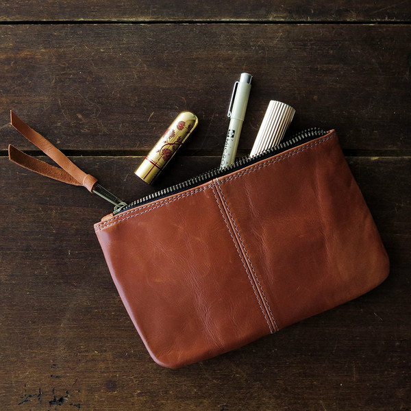 Erica Tanov leather makeup bag Erica Tanov leather makeup bag