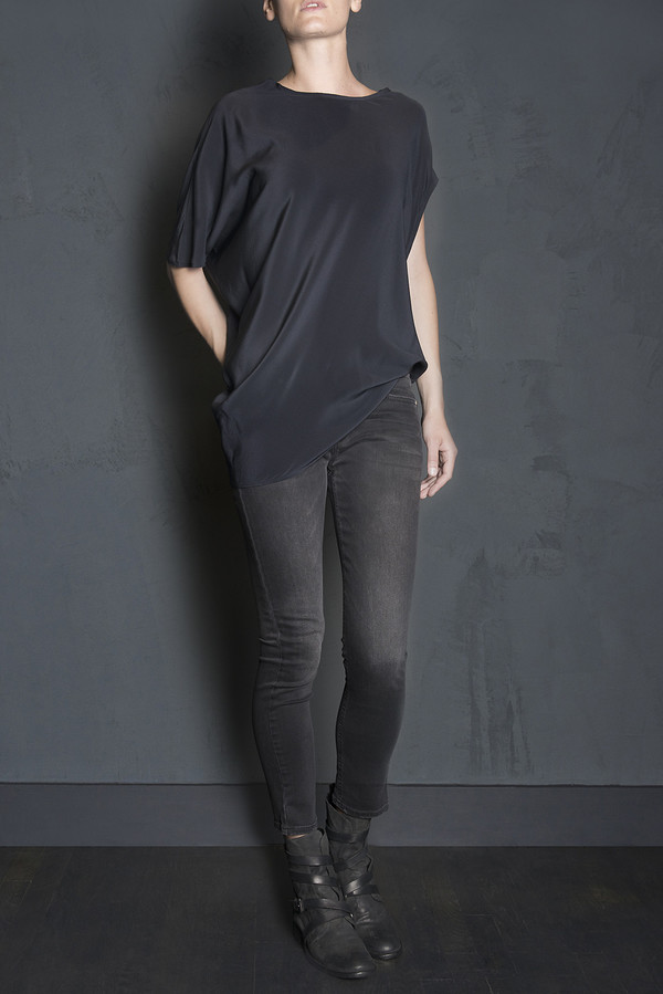 Asymmetric Sleeveless Blouse Asymmetric Sleeveless Blouse