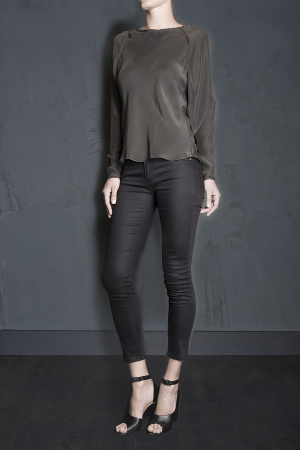 Long Sleeve Raglan Blouse Long Sleeve Raglan Blouse