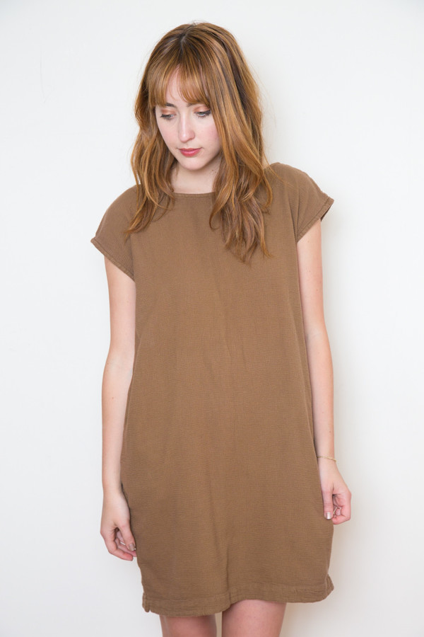 esby caroline shift dress esby caroline shift dress