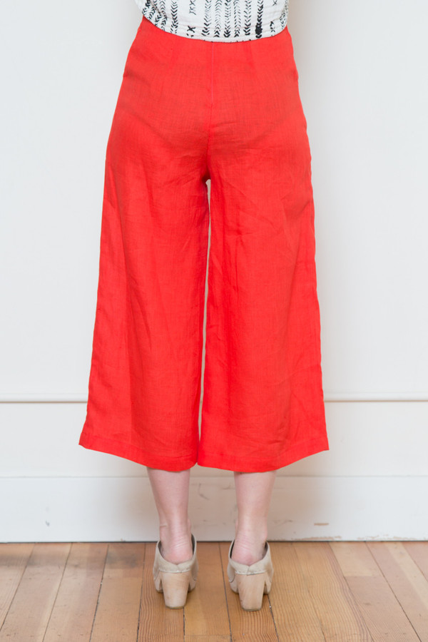 sam & lavi portia linen pant in red sam & lavi portia linen pant in red