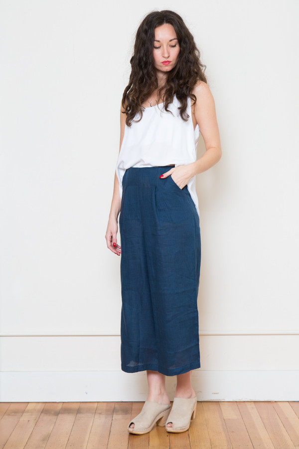 sam & lavi portia linen pants in navy sam & lavi portia linen pants in navy
