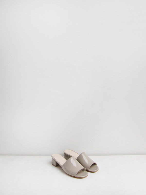 Maryam Nassir Zadeh Sophie Slide, Cement Maryam Nassir Zadeh Sophie Slide, Cement