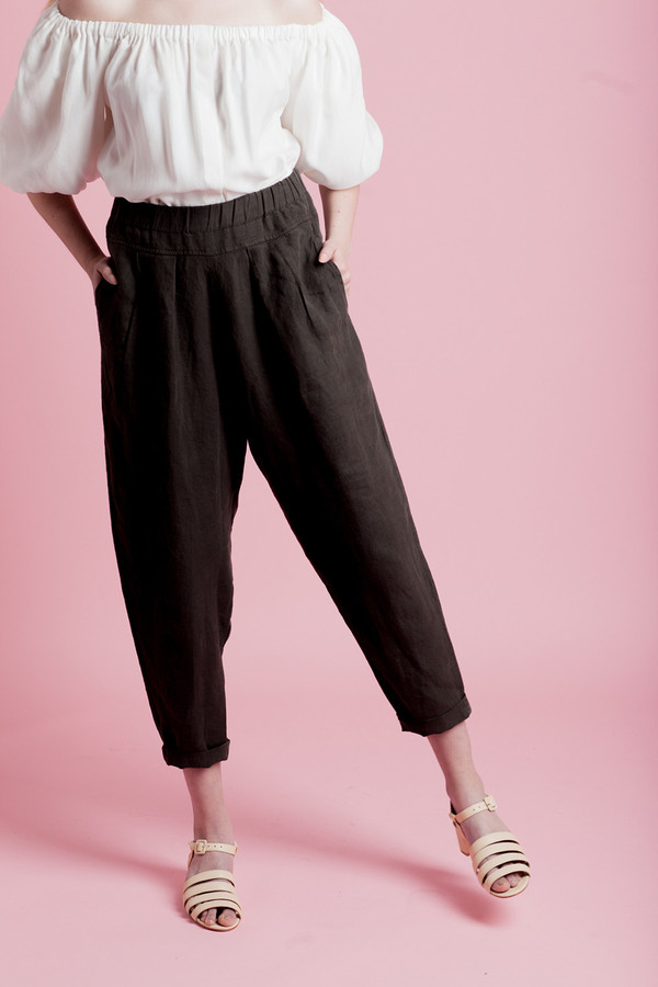 BLACK CRANE LINEN CARPENTER PANTS BLACK CRANE LINEN CARPENTER PANTS