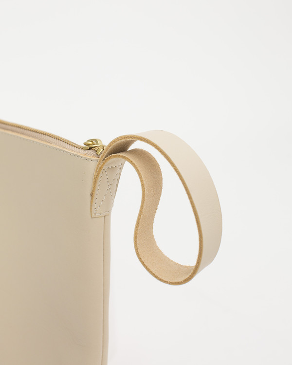 ESBY CLUTCH - BONE CALFSKIN ESBY CLUTCH - BONE CALFSKIN