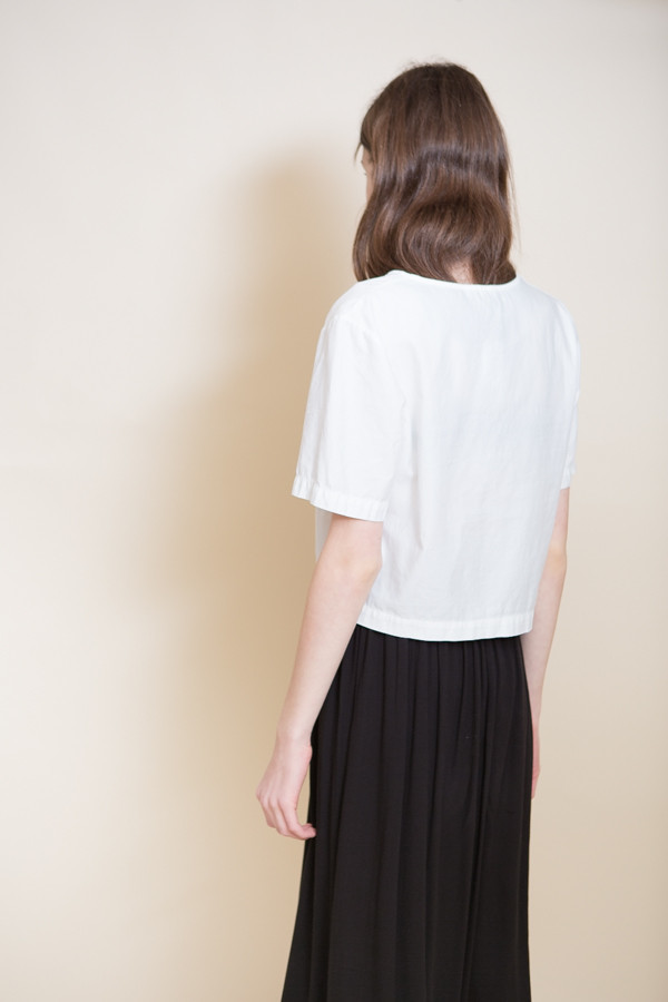 Ali Golden V-Neck Top / White Ali Golden V-Neck Top / White