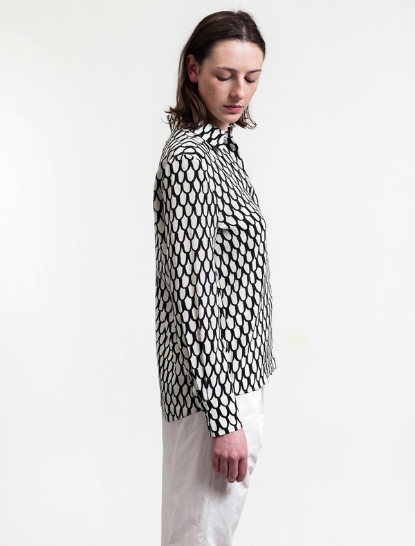 Marimekko Womens Scale Print Silk Shirt Marimekko Womens Scale Print Silk Shirt