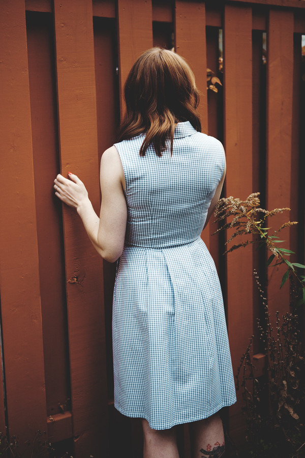 Birds of North America Lovebird Dress (Grey) Birds of North America Lovebird Dress (Grey)
