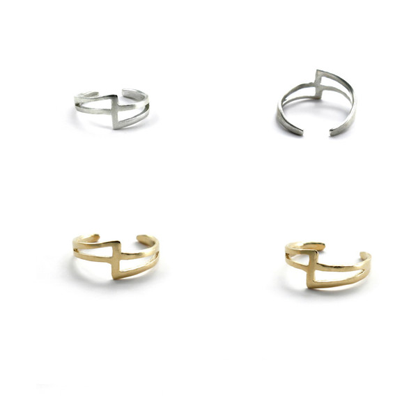 Alynne Lavigne Mirror Ring Alynne Lavigne Mirror Ring