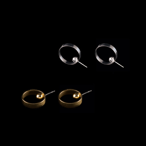 Alynne Lavigne Small Side Hoops Alynne Lavigne Small Side Hoops