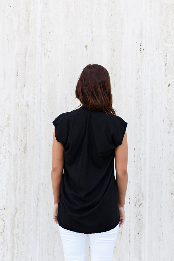 Miranda Bennett Everyday Top, Silk Noil in Black Miranda Bennett Everyday Top, Silk Noil in Black