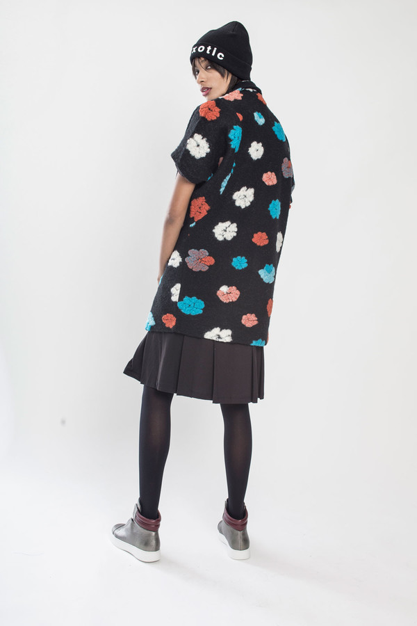 KURT LYLE Jasper Dolman fold jacket in Cloud KURT LYLE Jasper Dolman fold jacket in Cloud