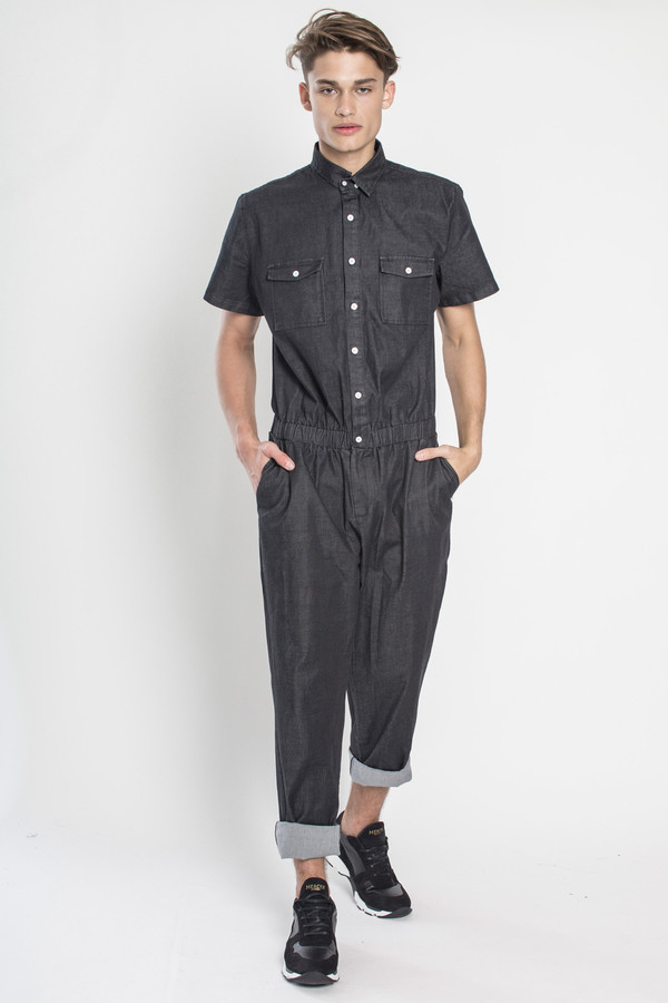 Unisex Standard Issue jumper in Black Unisex Standard Issue jumper in Black