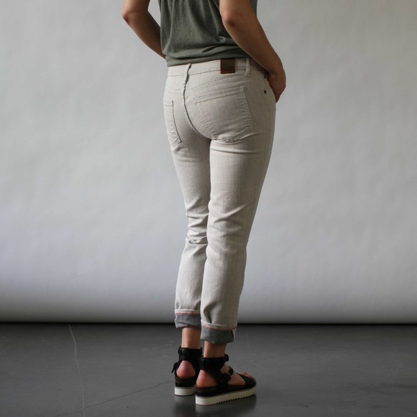 Raleigh Denim Workshop Surry Skinny Jeans in Whitewash Raleigh Denim Workshop Surry Skinny Jeans in Whitewash