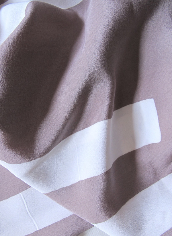 Seek Collective Yin Dress, dove griffa print Seek Collective Yin Dress, dove griffa print