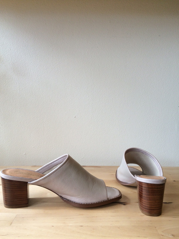 L'Intervalle Fendal Sandal L'Intervalle Fendal Sandal