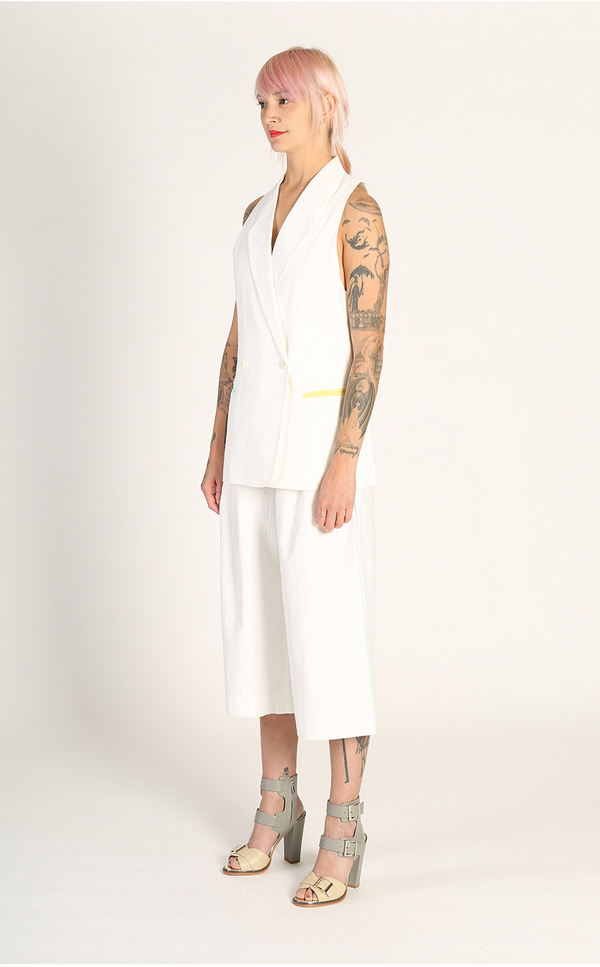 Kurt Lyle Sue Ellen Vest - White Kurt Lyle Sue Ellen Vest - White