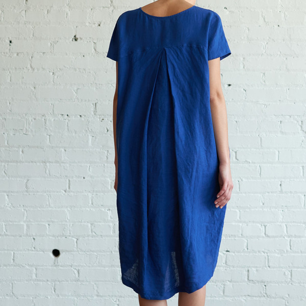 Black Crane Pleated Cocoon Dress Royal - SOLD OUT Black Crane Pleated Cocoon Dress Royal - SOLD OUT