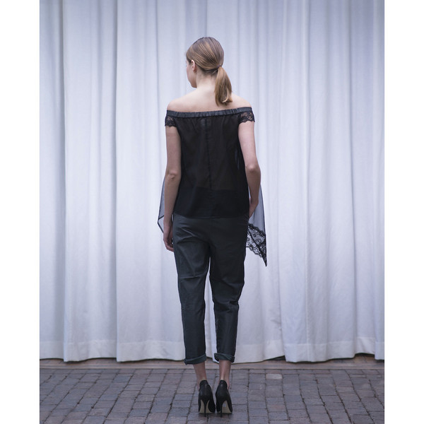 Gary Graham Shoulder Top Gary Graham Shoulder Top