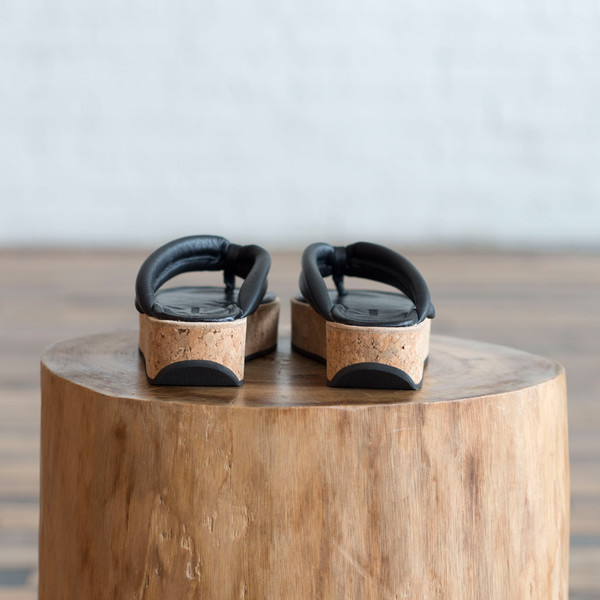 Reality Studio Jun Thong Sandals Reality Studio Jun Thong Sandals