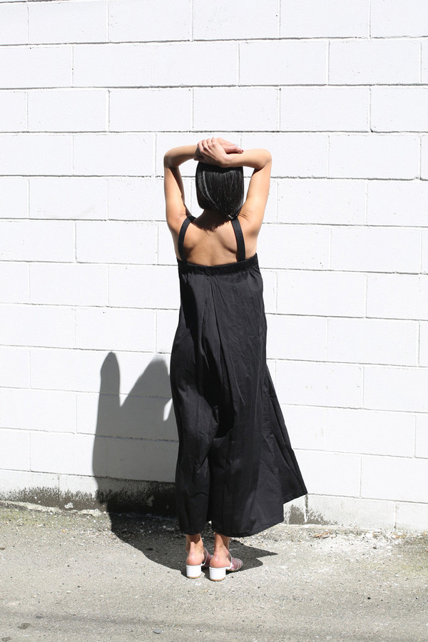 BLACK CRANE PLEATS JUMPER BLACK CRANE PLEATS JUMPER