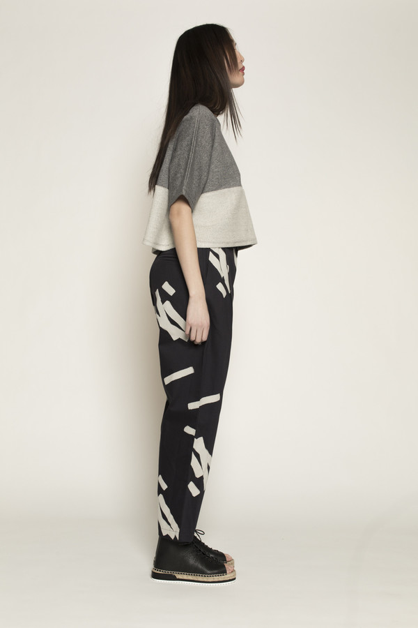MARY MEYER Warm Up Top in Dark Grey MARY MEYER Warm Up Top in Dark Grey