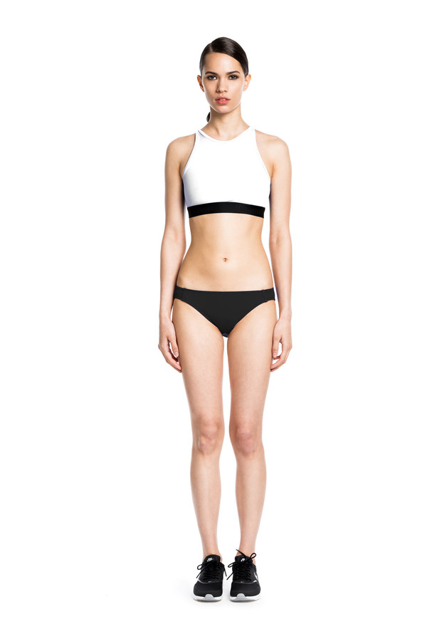 BETH RICHARDS Fel Top - White CROP TANK WITH KEYHOLE BACK BETH RICHARDS Fel Top - White CROP TANK WITH KEYHOLE BACK