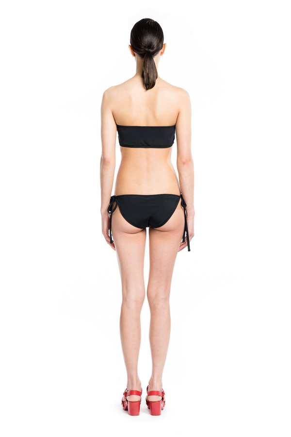 BETH RICHARDS Knot Bandeau - Black PULL ON BANDEAU WITH KNOTTED FRONT BETH RICHARDS Knot Bandeau - Black PULL ON BANDEAU WITH KNOTTED FRONT