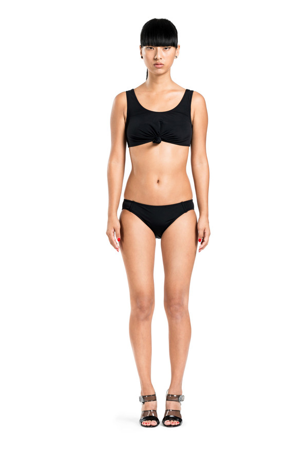 BETH RICHARDS Knot Top - Black CROP TANK WITH ENGINEERED KNOT BETH RICHARDS Knot Top - Black CROP TANK WITH ENGINEERED KNOT