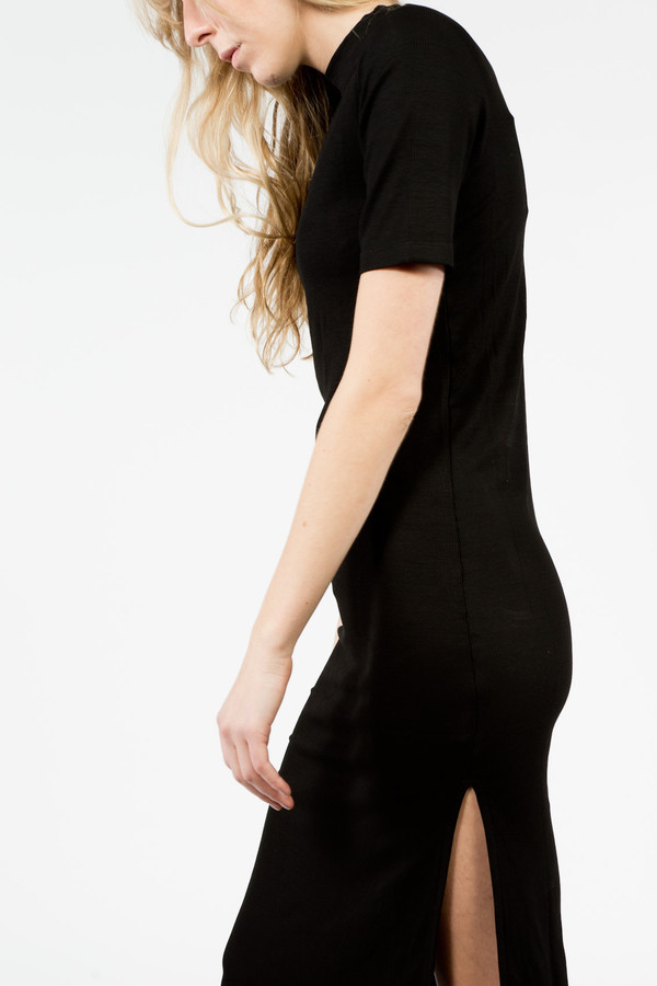 Nomia Mockneck S/S Midi Dress Nomia Mockneck S/S Midi Dress