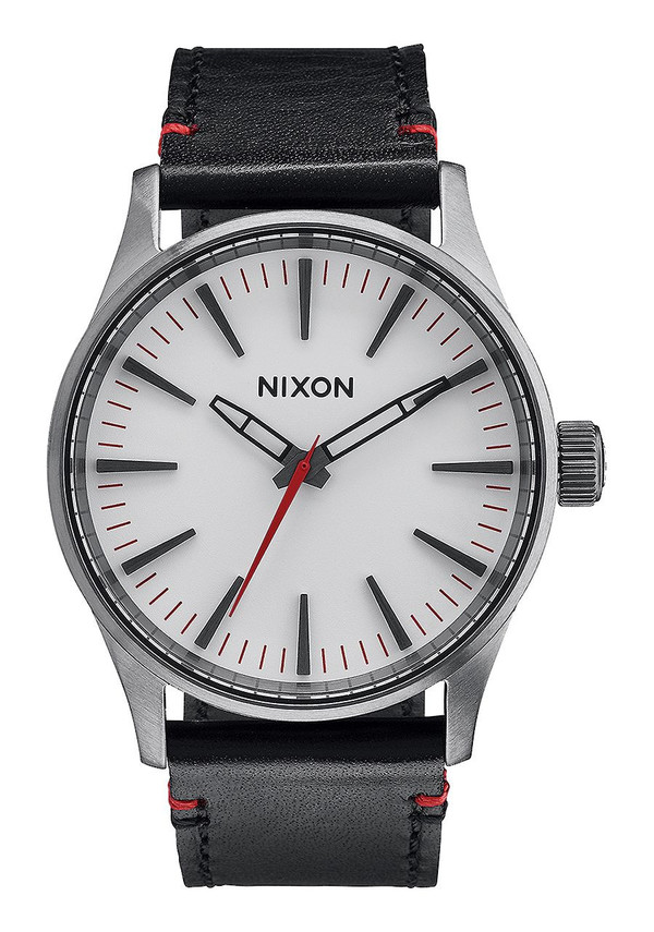 Nixon Sentry 38 Leather Gunmetal/White Nixon Sentry 38 Leather Gunmetal/White