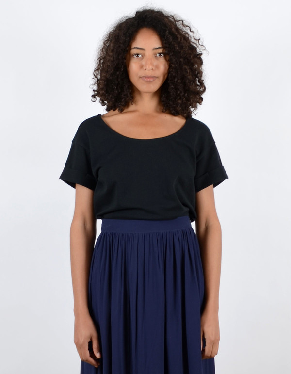 Ali Golden Roll Sleeve Tee Black Ali Golden Roll Sleeve Tee Black