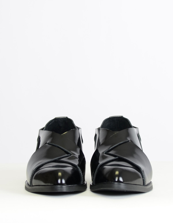Intentionally Blank Concordia Shoe Black Intentionally Blank Concordia Shoe Black