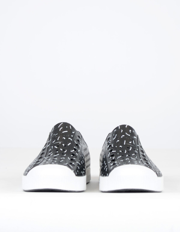 Native Shoes Native Jefferson Jiffy Black with Shell White Tik Tak Print Native Shoes Native Jefferson Jiffy Black with Shell White Tik Tak Print