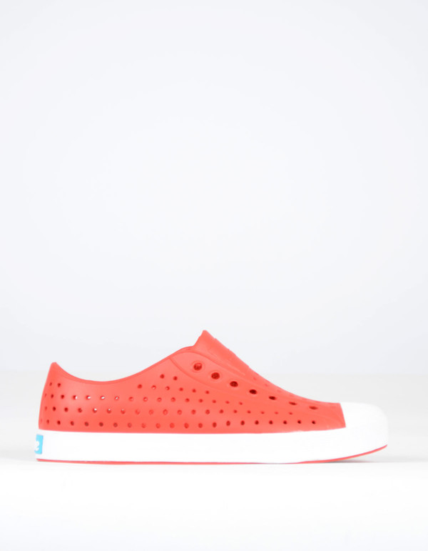 Native Shoes Native Jefferson Torch Red with Shell White Native Shoes Native Jefferson Torch Red with Shell White