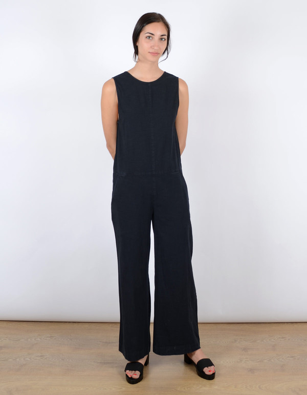 Neuw Assin One Piece Black Neuw Assin One Piece Black