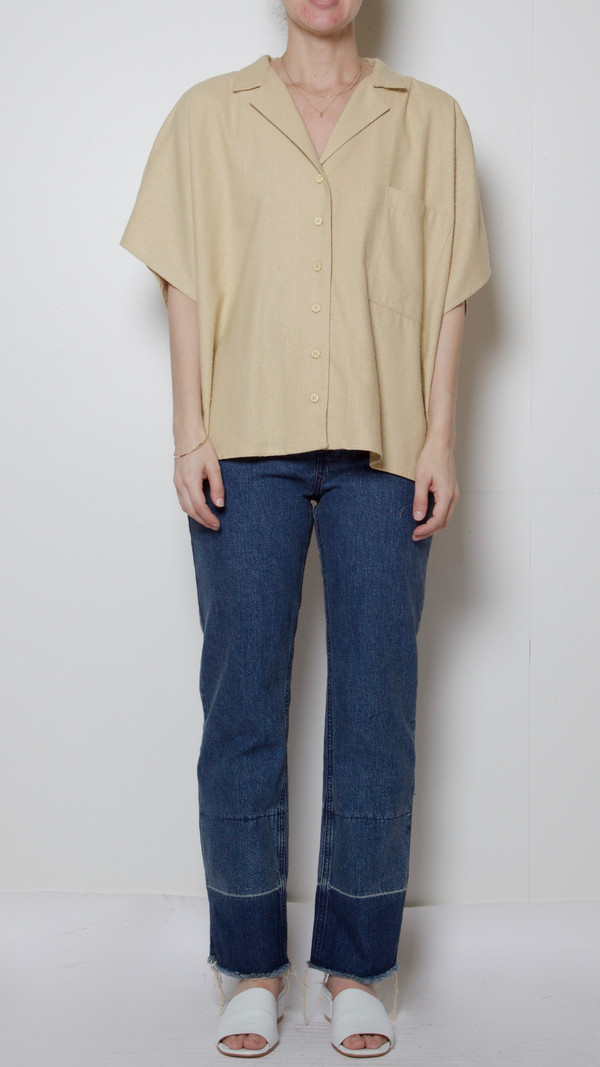 Baserange Sevinc Sleeveless Shirt in Sand Baserange Sevinc Sleeveless Shirt in Sand