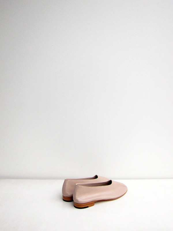 Martiniano Glove Flats - Antelope Martiniano Glove Flats - Antelope