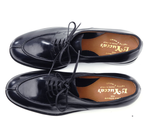 Le Yucca's Navy Karena Shoe by Le Yucca’s Le Yucca's Navy Karena Shoe by Le Yucca’s