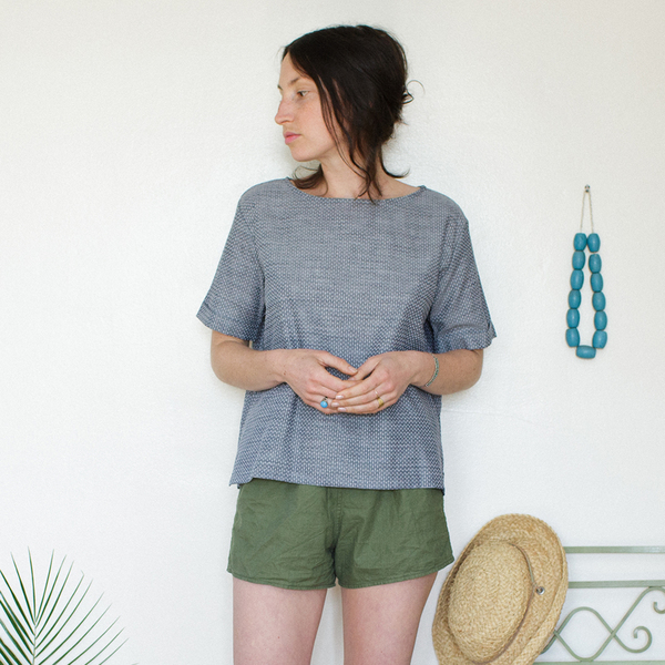 Me & Arrow Square Top Dot Chambray Me & Arrow Square Top Dot Chambray