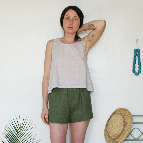 Me & Arrow Basic Short Tank Sand Stripe Me & Arrow Basic Short Tank Sand Stripe