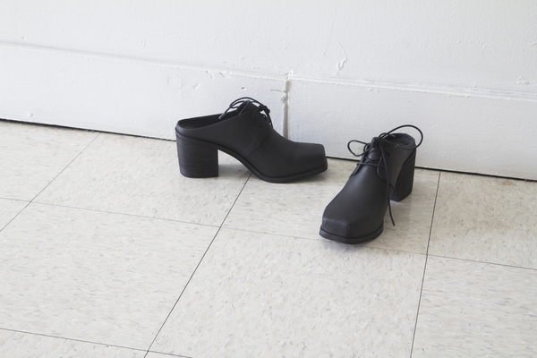 Intentionally Blank mule in BLACK leather Intentionally Blank mule in BLACK leather