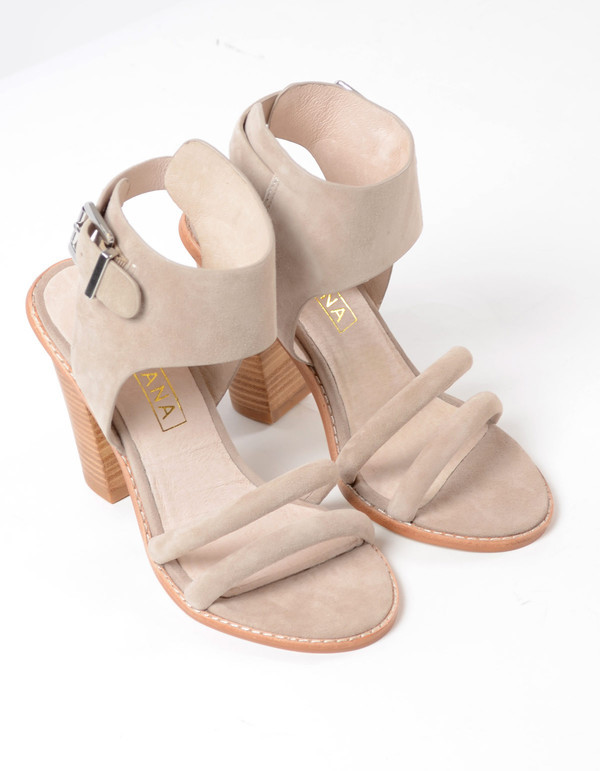 Sol Sana Tiki Heel Taupe Sol Sana Tiki Heel Taupe