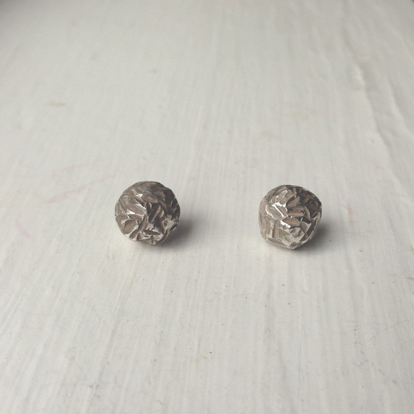 Shannon Munro Boulder Studs Shannon Munro Boulder Studs