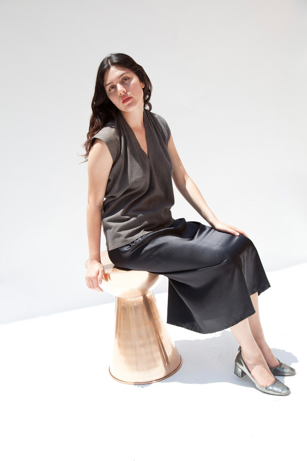 Miranda Bennett In-Stock: Everyday Top, Silk Noil in Coal Miranda Bennett In-Stock: Everyday Top, Silk Noil in Coal