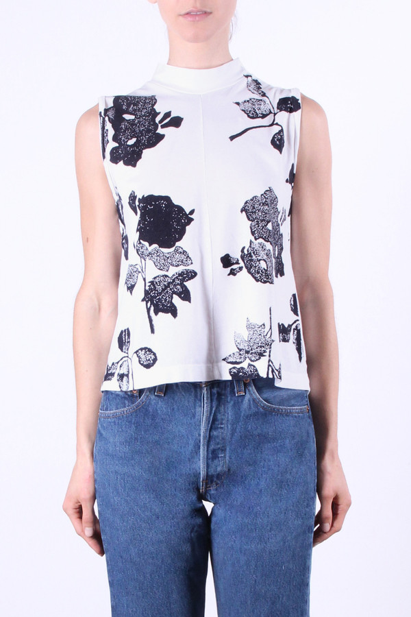 Calder Blake Eliot Tank in White Flower Print Calder Blake Eliot Tank in White Flower Print
