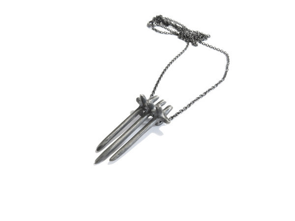Elaine Ho - Brutaliste Triplex pendant Elaine Ho - Brutaliste Triplex pendant