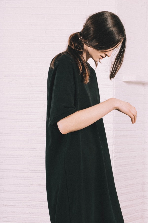 Kate Towers oversized sweatshirt dress Kate Towers oversized sweatshirt dress