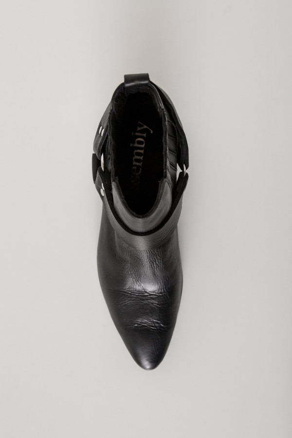 Assembly New York Black Harness Boot Assembly New York Black Harness Boot